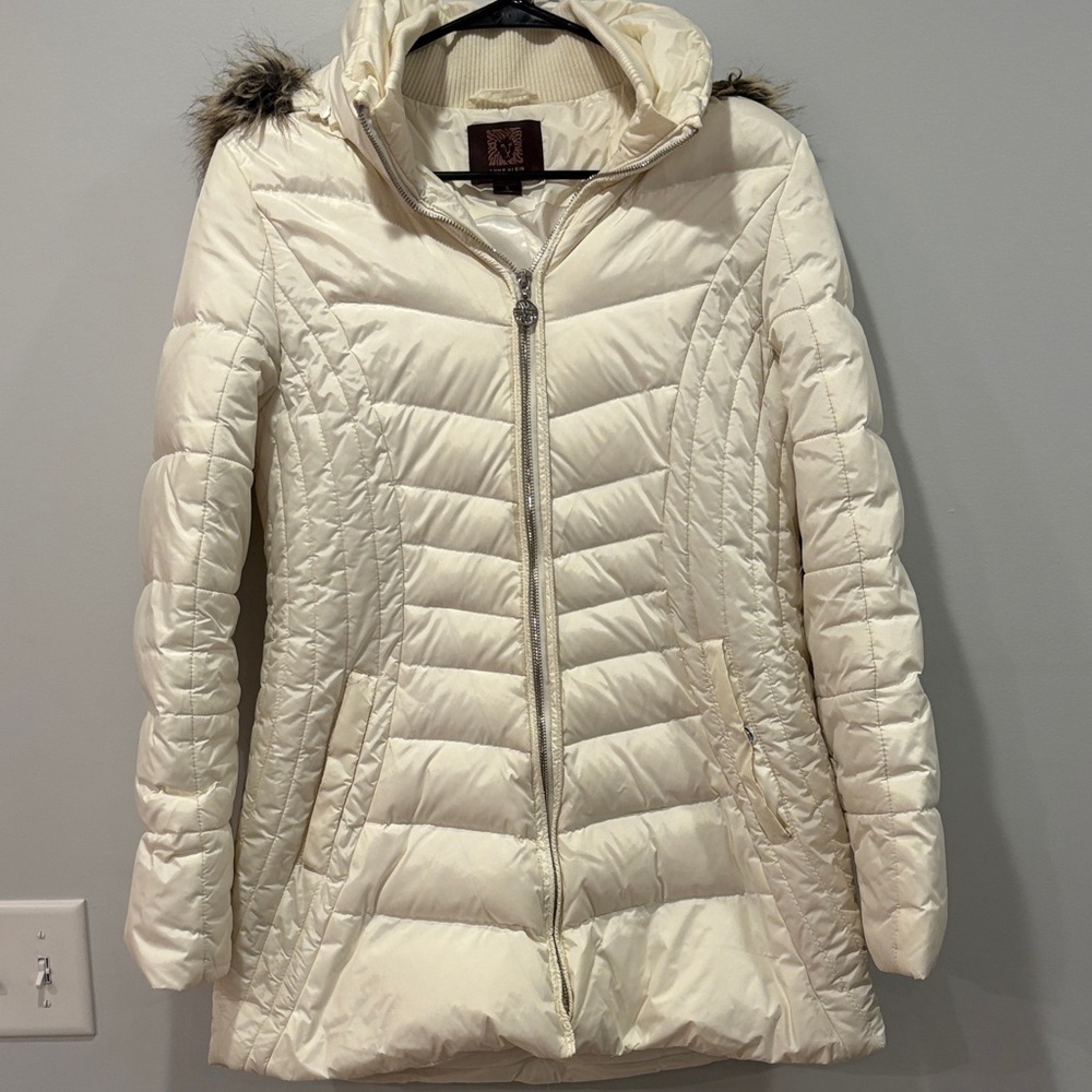 Anne Klein Off-White Puffer Jacket with Faux Fur Hood